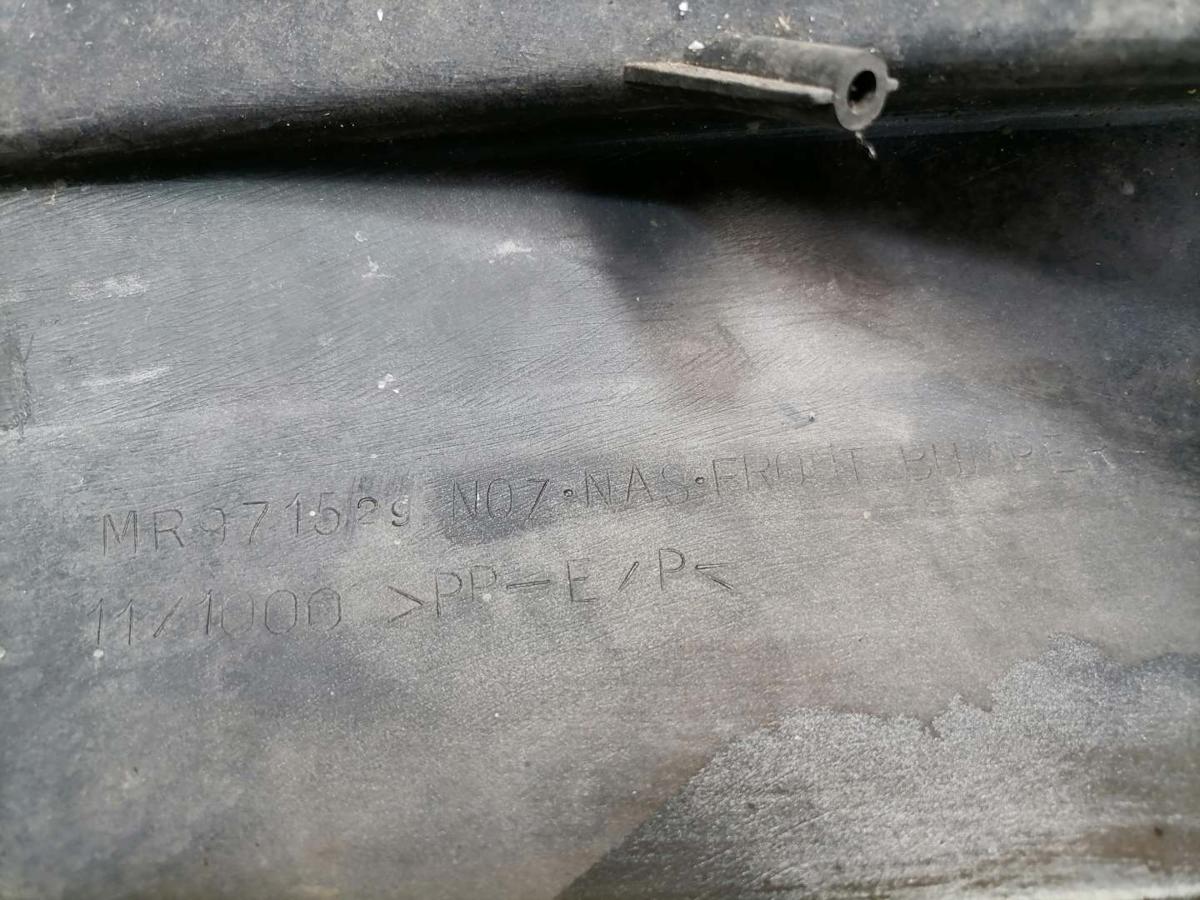 Mitsubishi Outlander 1 original Stoßstange Stossfänger vorn X42B Black Bj.2005 Mitsubishi Outlander 1 original Stoßstange Stossfänger vorn X42B Black Bj.2005